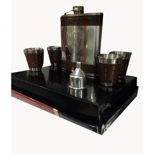 Portable Alcohol Whiskey Wine Hip Flask, Wine Cups And Funnel  Sliver SMALL EACH