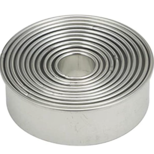 11 Pieces Metal Cookie Cutter Set, Round Stainless Steel Circle Biscuit Pastry Cutters, Assorted Sizes- Silver. Medium Each